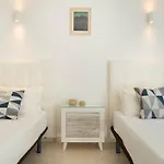 Splendor, Piscina, Junto A La Playa, Terraza Privada Con Vistas Al Mar Y Preciosos Atardecer